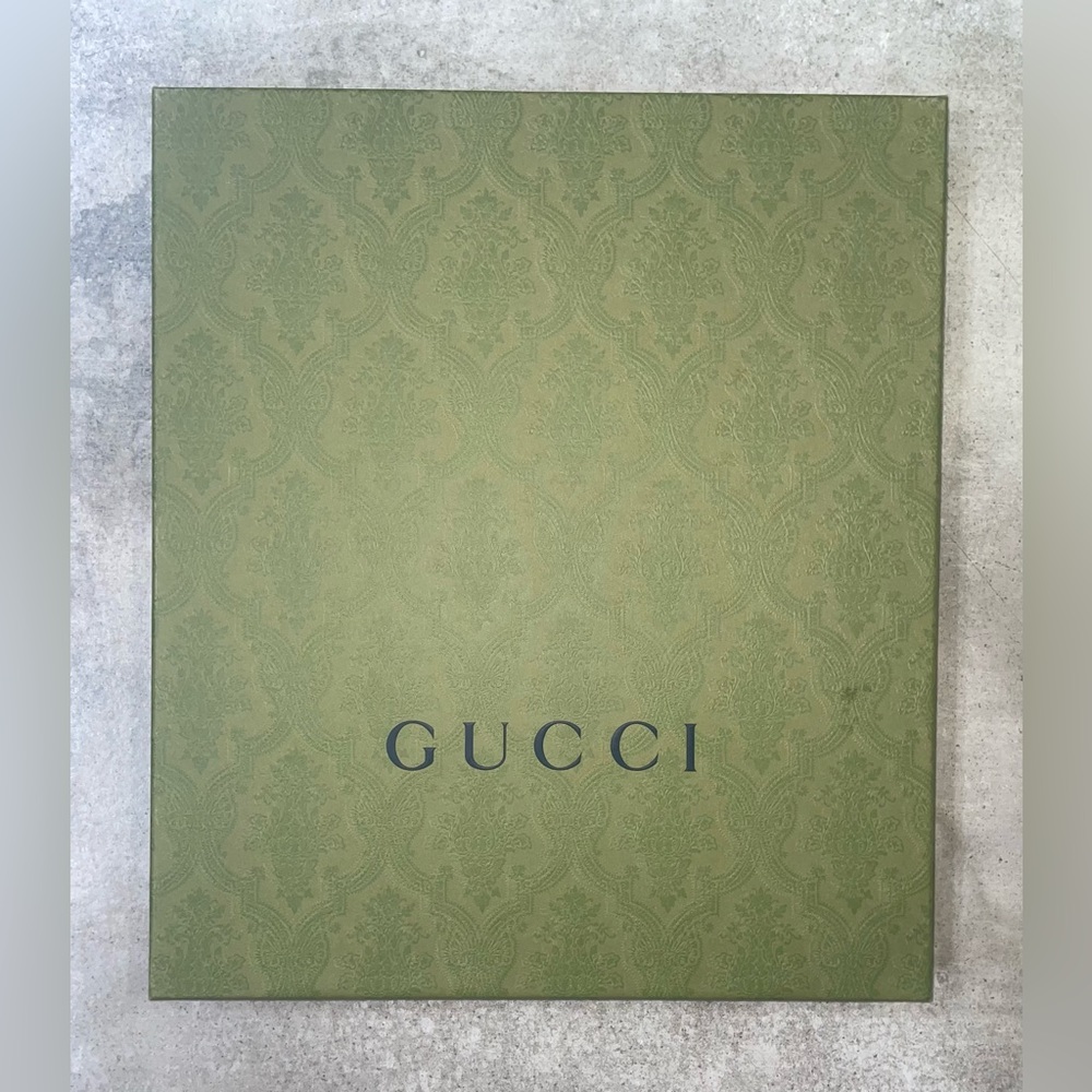 Gucci box with gift tissue and booklets